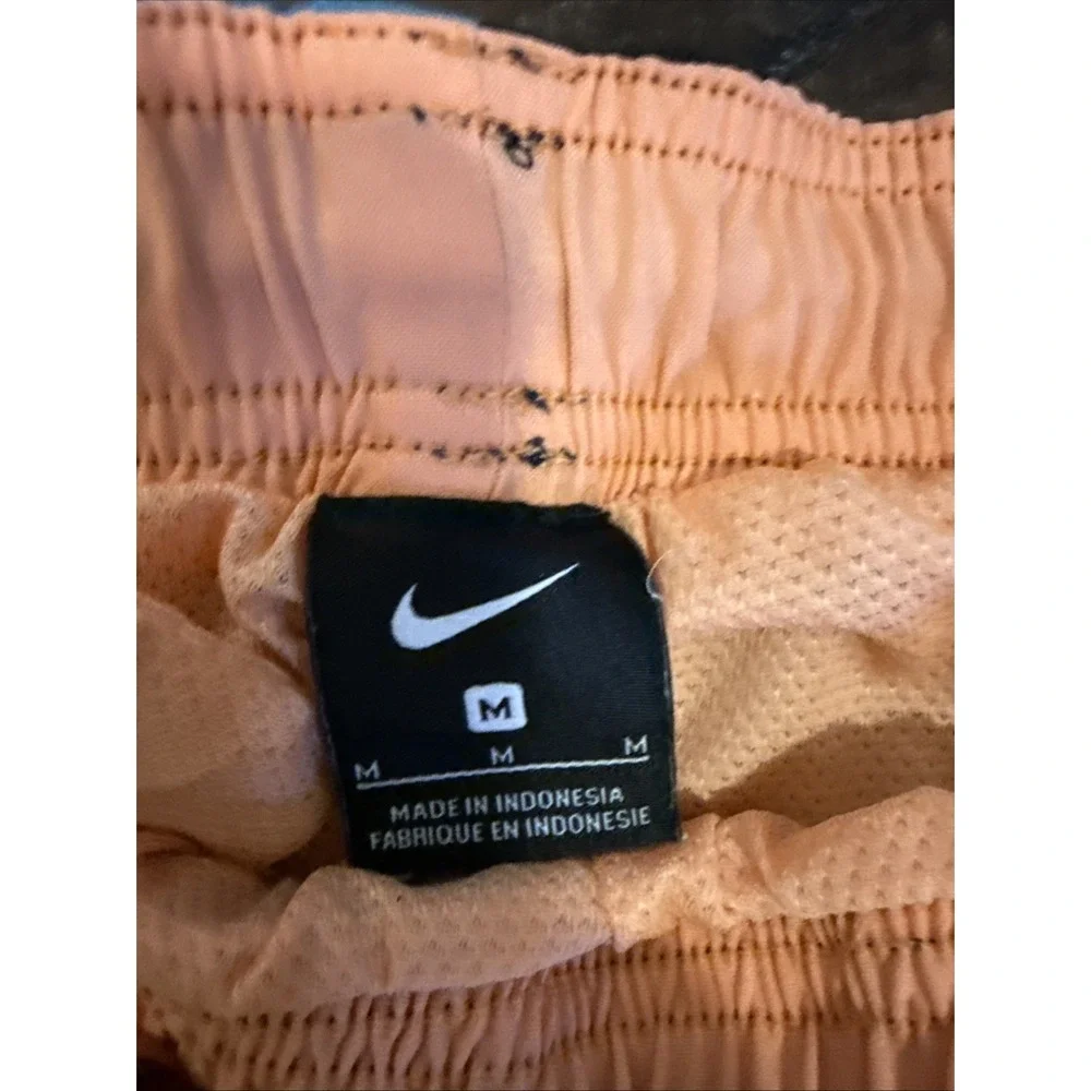 Nike vital volley